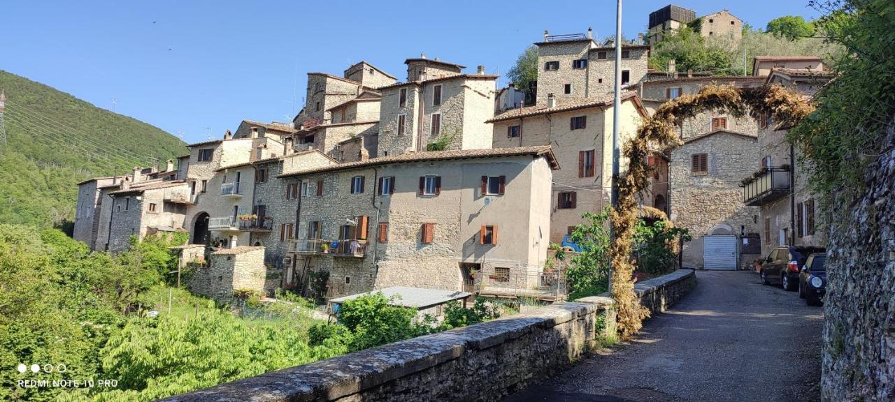 Casa Belvedere A Valle San Martino Di Spoleto Buitenkant foto