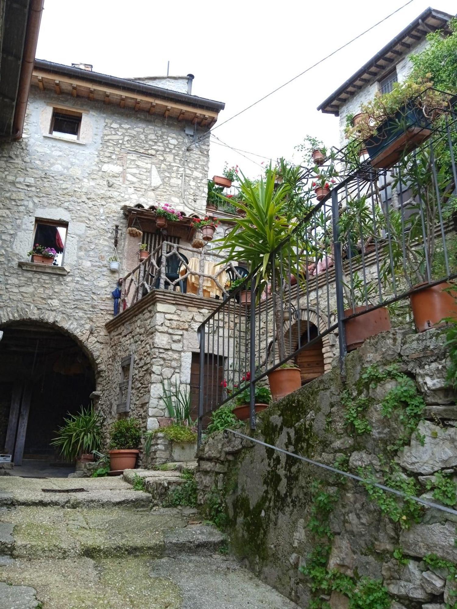 Casa Belvedere A Valle San Martino Di Spoleto Buitenkant foto